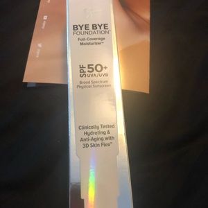NIB It cosmetics bye bye Foundation